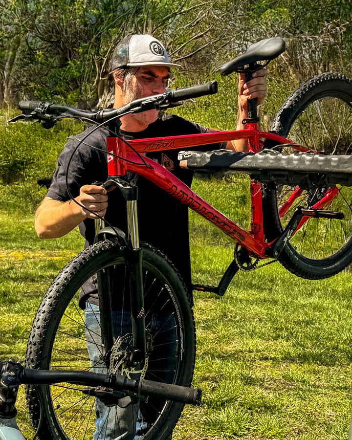自転車本体 EASTERN BIKES Amazon.com : Eastern Bikes Eastern BMX Bikes - Lowdown Model