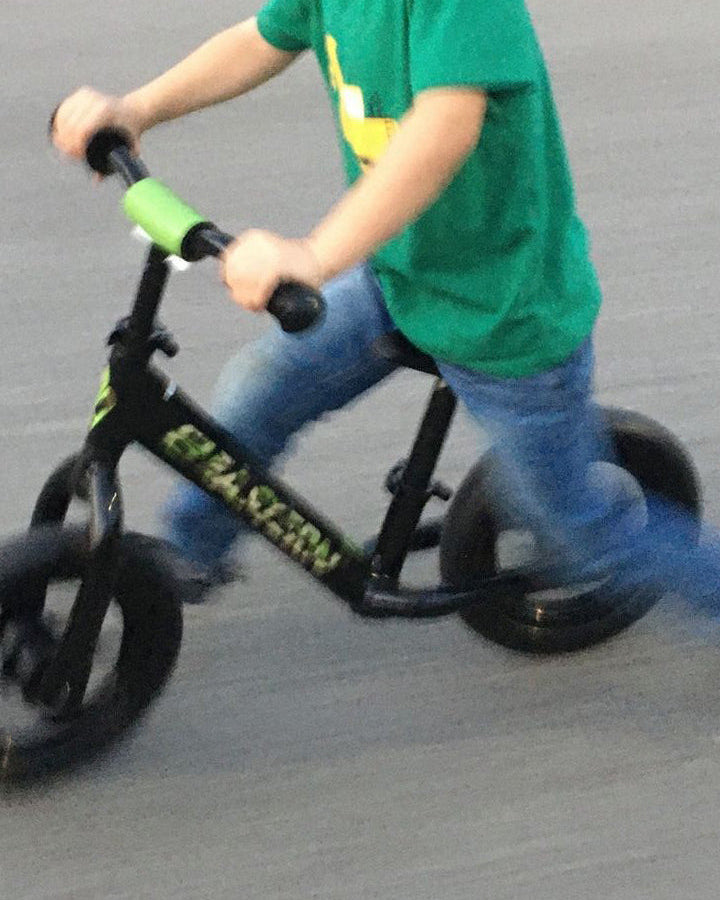 自転車本体 EASTERN BIKES Eastern Bikes BMX Bicycles & Parts Designed in N.C. since 96